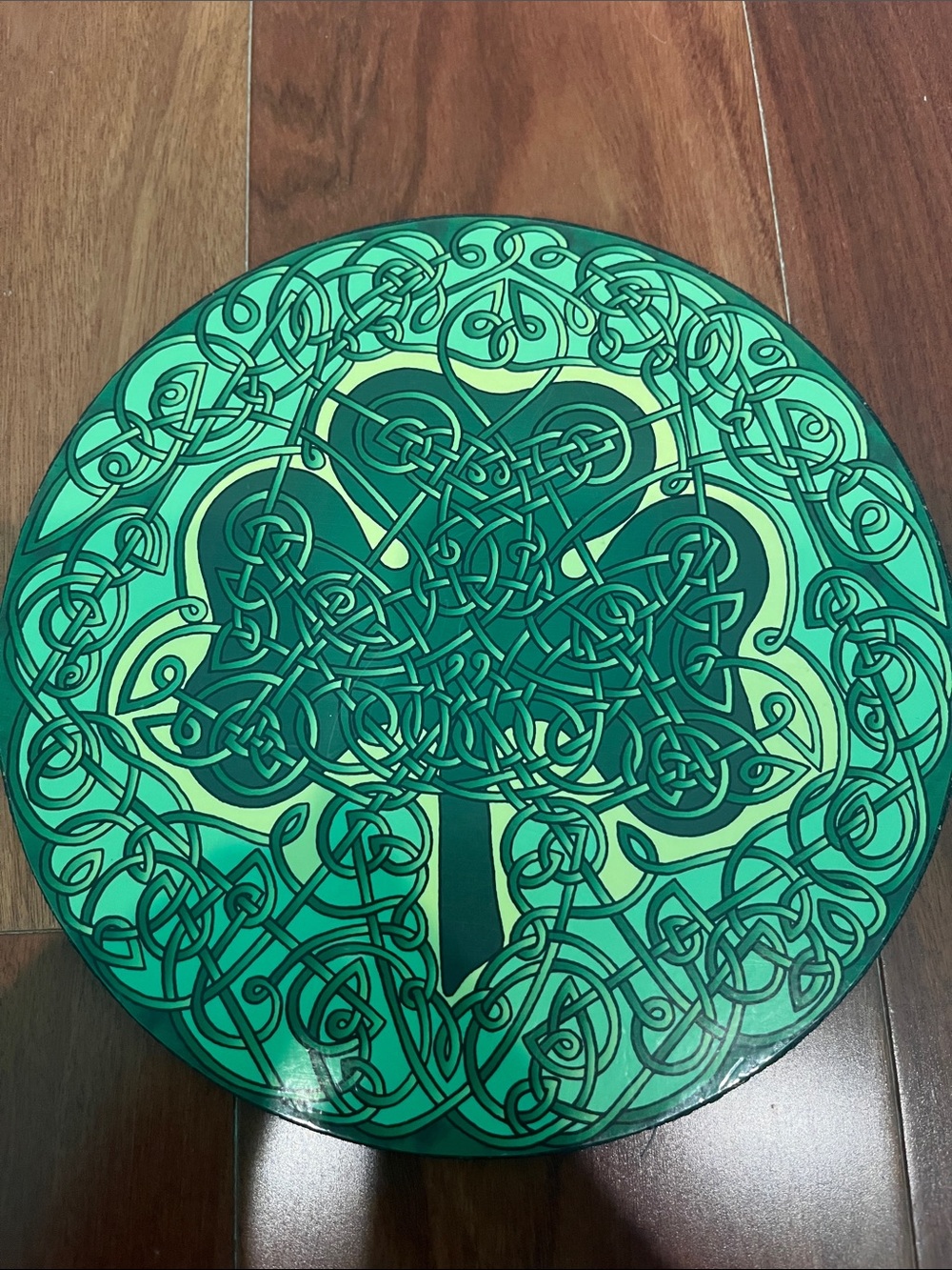 Celtic Shamrock Calming Trace Plate - Picture 2 of 5